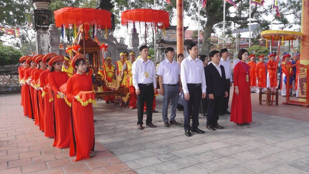 Lễ Phát lương Đức Thánh Trần 2026 - Ảnh 2. Lễ Phát lương Đức Thánh Trần 2026 - Ảnh 2.