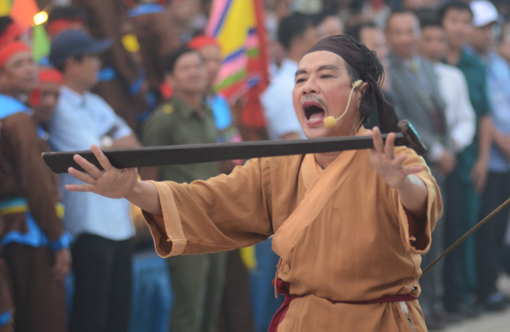 Rộn ràng Lễ hội Cầu ngư lâu đời nhất xứ Huế - Ảnh 7. Rộn ràng Lễ hội Cầu ngư lâu đời nhất xứ Huế - Ảnh 7.