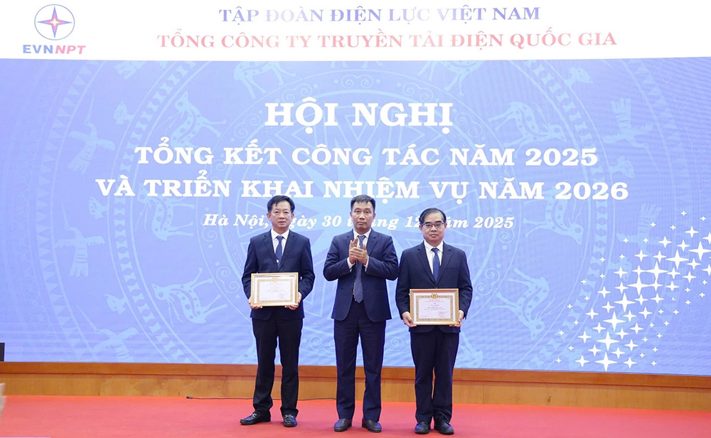 Đảng bộ Tổng công ty Truyền tải điện Quốc gia giữ vững niềm tin theo Đảng - Ảnh 1. Đảng bộ Tổng công ty Truyền tải điện Quốc gia giữ vững niềm tin theo Đảng - Ảnh 1.