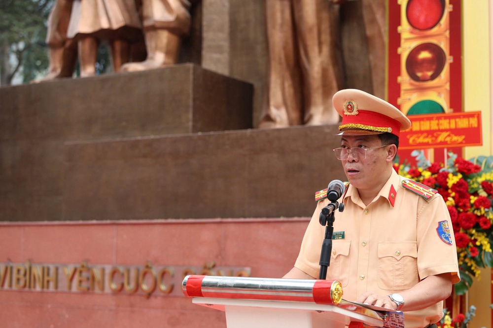 Công an TP.HCM kiến nghị siết việc tổ chức giải chạy marathon trên đường phố trung tâm - Ảnh 1.