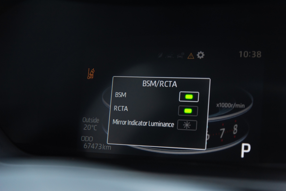 Veloz Cross trong cuộc đua MPV cỡ B: Sức bền doanh số và bài toán giá trị dài hạn - Ảnh 3. Veloz Cross trong cuộc đua MPV cỡ B: Sức bền doanh số và bài toán giá trị dài hạn - Ảnh 3.