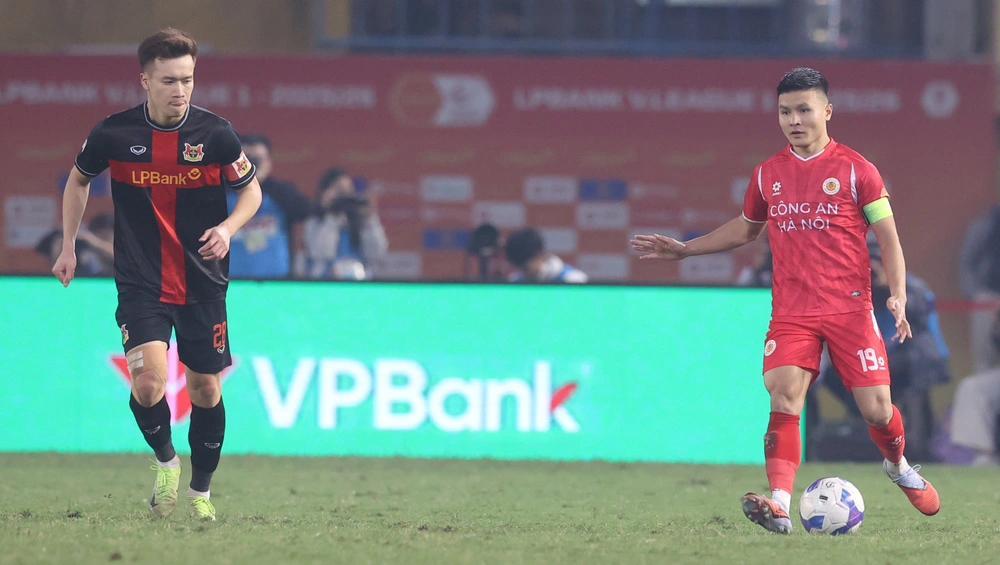 Chuyên gia Đoàn Minh Xương: “Lò lửa V-League sẽ tạo nên đội tuyển Việt Nam vững mạnh hơn” - Ảnh 2. Chuyên gia Đoàn Minh Xương: “Lò lửa V-League sẽ tạo nên đội tuyển Việt Nam vững mạnh hơn” - Ảnh 2.