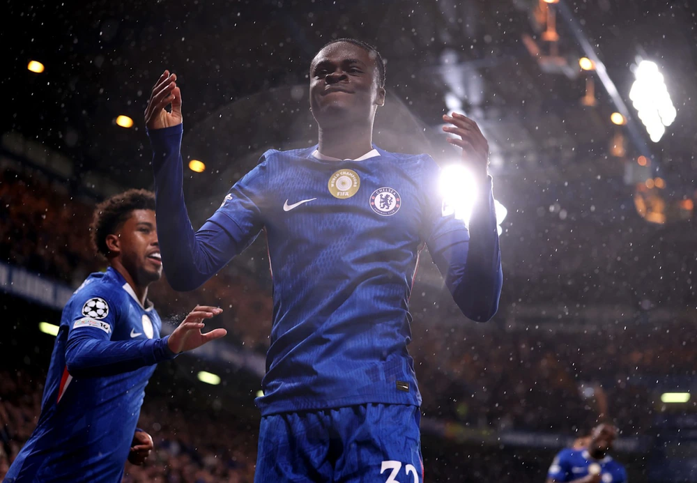 Chuyển nhượng mùa Đông ngày cuối: Liverpool chính thức hoàn tất hợp đồng 60 triệu bảng; sao Chelsea cập bến Everton - Ảnh 5.