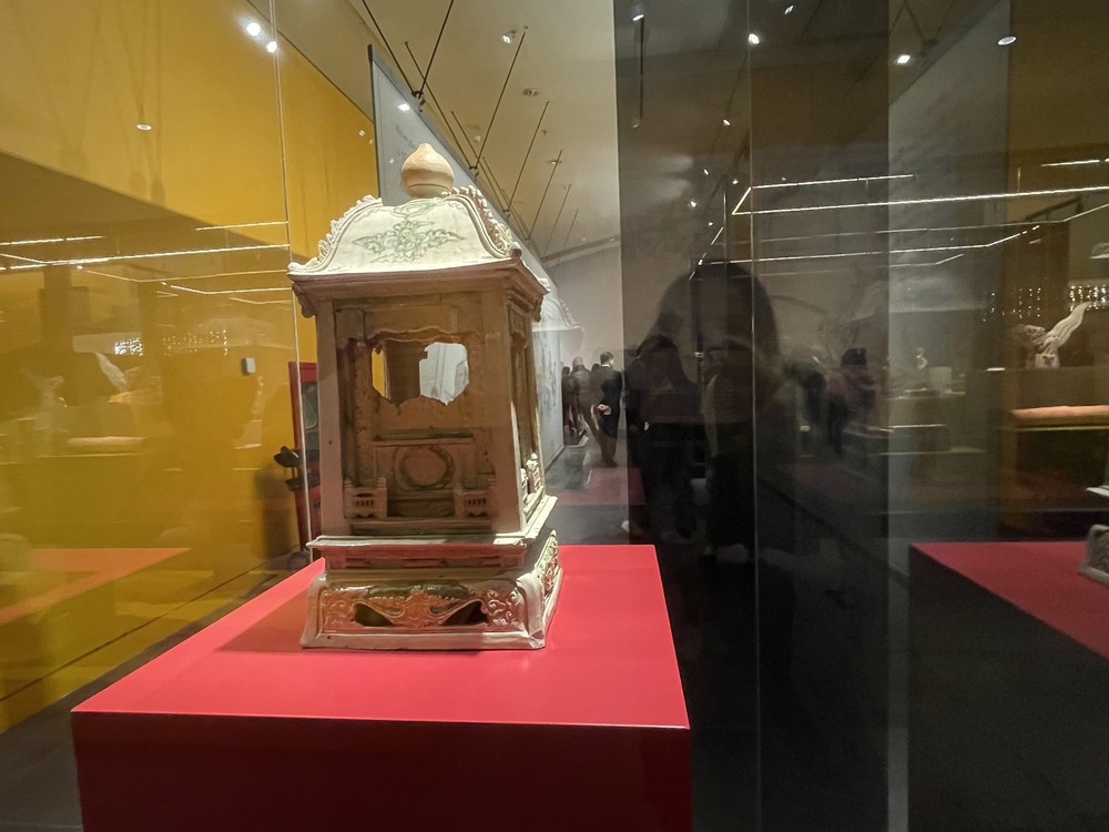 "Long Mã khai văn" chào xuân Bính Ngọ 2026 - Ảnh 5. "Long Mã khai văn" chào xuân Bính Ngọ 2026 - Ảnh 5.