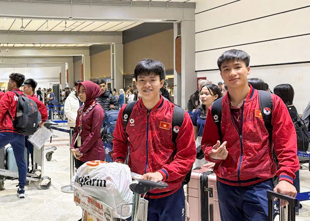 Tin nóng bóng đá Việt hôm nay 5/2: Futsal Việt Nam hướng mục tiêu tới giải Đông Nam Á; Lý Đức hạnh phúc khi được HLV Polking trao cơ hội. - Ảnh 1.