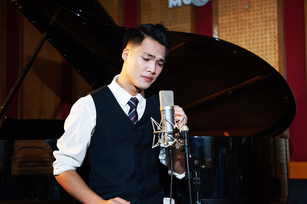 Giải Ba Tiếng hát Hà Nội Hoàng Hiệp giới thiệu loạt ca khúc acoustic trữ tình - Ảnh 1.