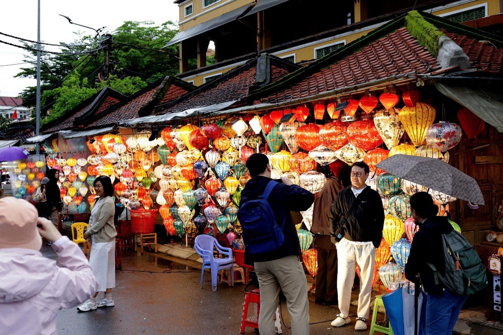 Hành trình giữ nghề làm lồng đèn truyền thống ở Đà Nẵng - Ảnh 14.
