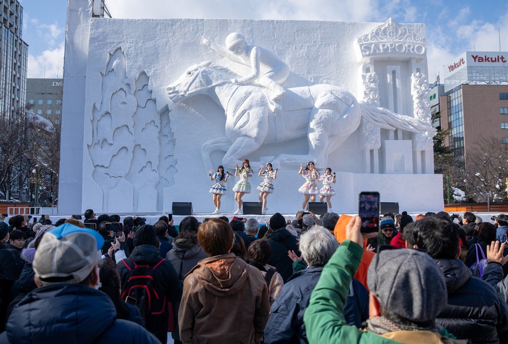 Lễ hội Tuyết Sapporo lớn nhất Nhật Bản - Ảnh 2.