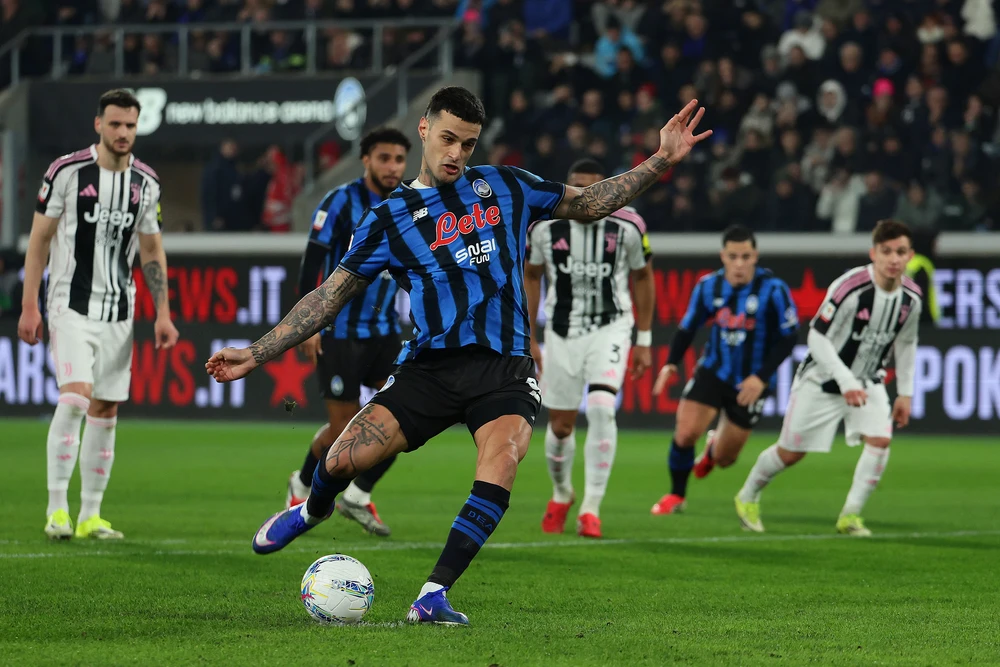 Kết quả bóng đá: Juventus thua 0-3, bị loại ở tứ kết Coppa Italia  - Ảnh 1.