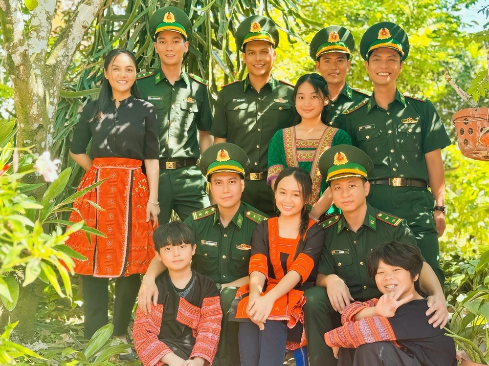 Diễn viên vinh dự góp mặt trong bộ ba phim về người lính của VTV - Ảnh 2.