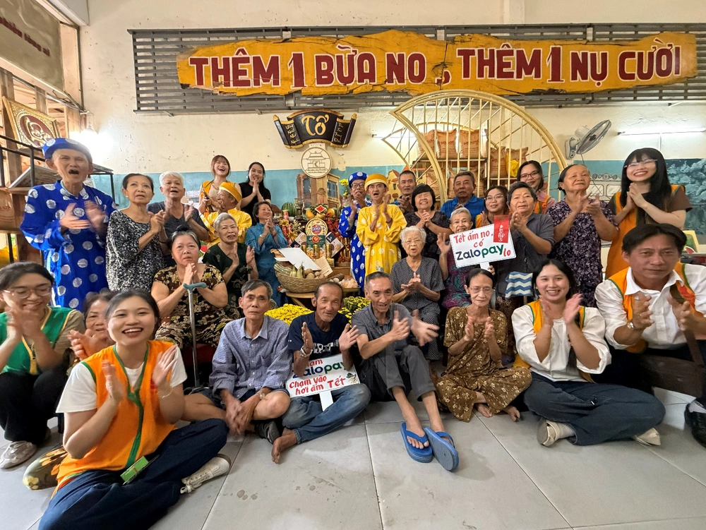 Zalopay đồng hành cùng Quỹ Vầng Trăng Khuyết tiếp tục mở cửa đón người vô gia cư ăn Tết - Ảnh 2.