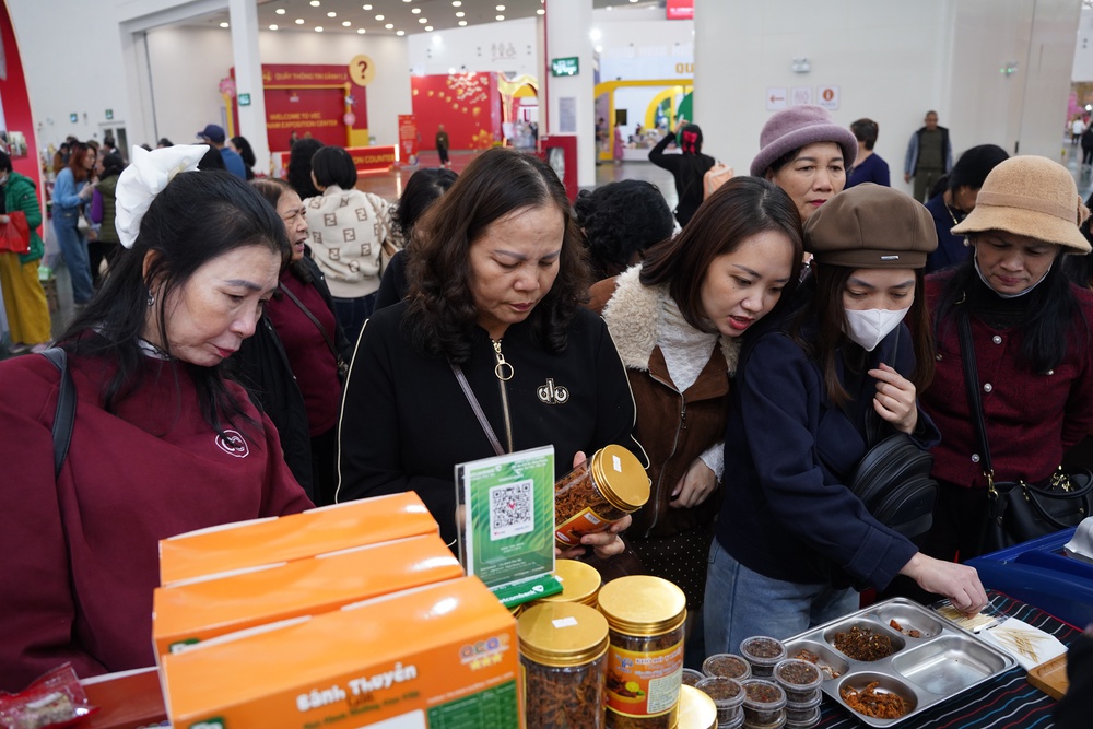 Hội chợ Mùa Xuân – niềm tin song hành cùng dòng chảy sản vật - Ảnh 4.