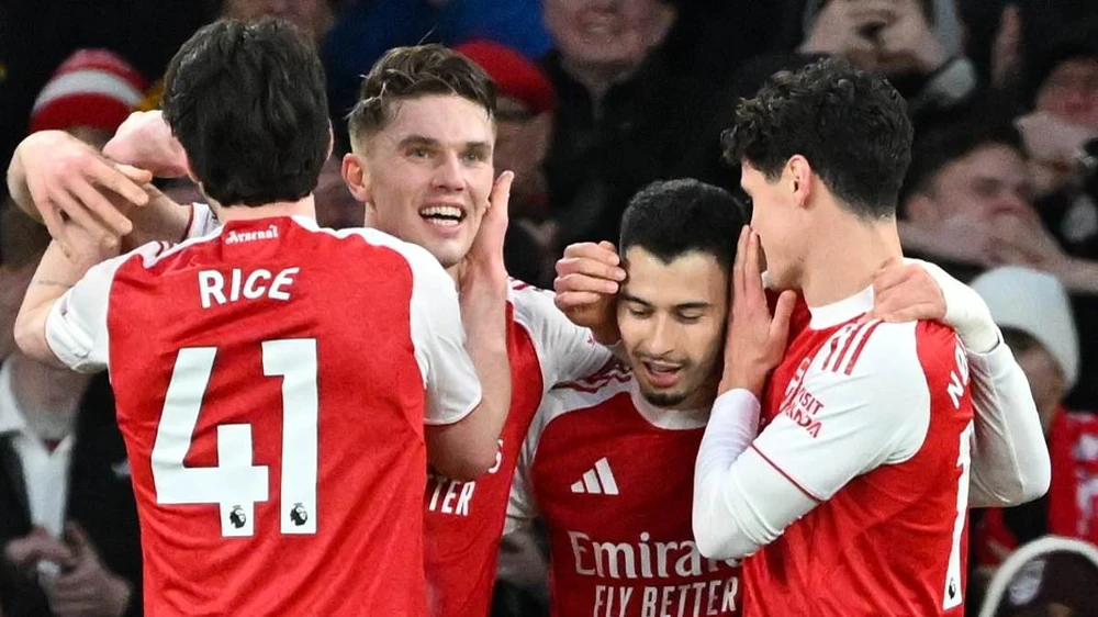 Nhà cái nổi tiếng sớm 'chốt sổ', Arsenal được tuyên bố vô địch Ngoại hạng Anh - Ảnh 1.