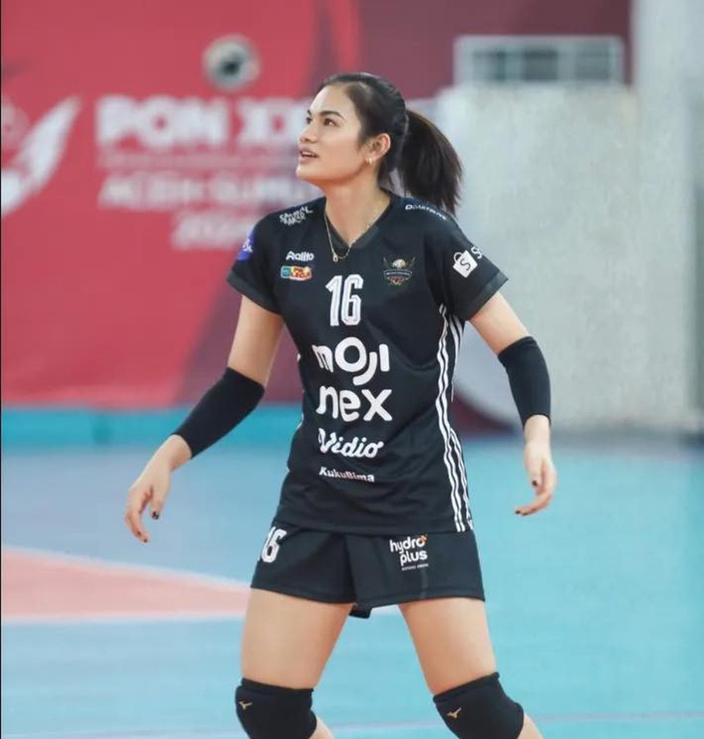 Tin nóng thể thao tối 8/2: HLV Tuấn Kiệt lên tiếng về ngôi sao ghi 119 điểm khi xuất ngoại - Ảnh 1.