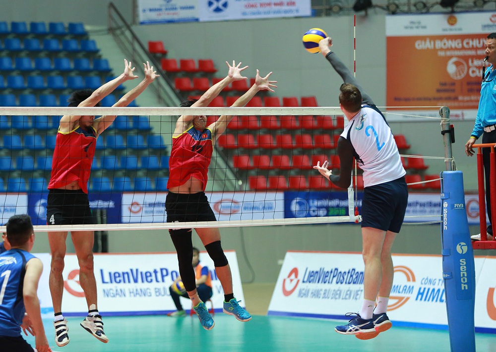 Lối đi nào cho bóng chuyền nam? - Ảnh 1.