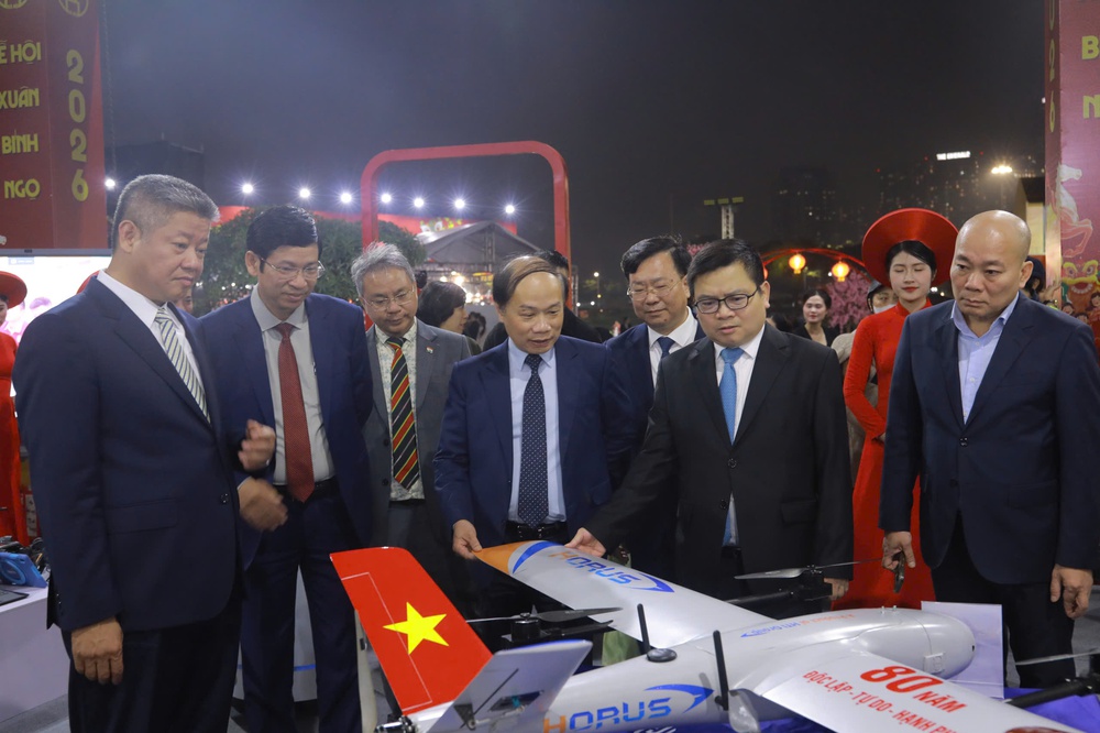 Lễ hội Xuân Bính Ngọ 2026: Không gian Tết Việt giữa lòng Hà Nội - Ảnh 5.