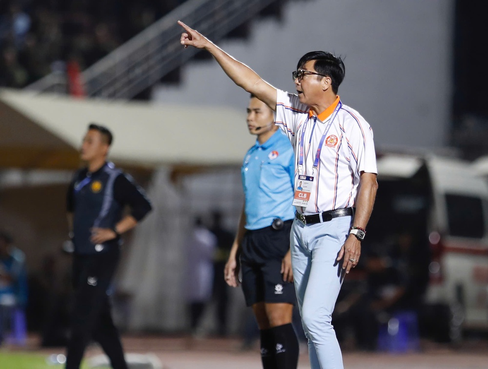 Tin nóng bóng đá Việt hôm nay 9/2: Đội tuyển nữ Việt Nam tăng khối lượng tập luyện; HLV Lê Huỳnh Đức tiết lộ chấn thương của Tiến Linh - Ảnh 2.