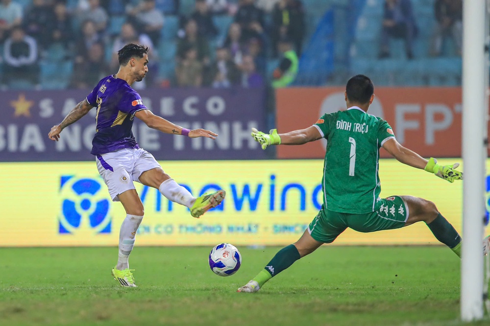 Cuộc đua vô địch V-League vẫn là chuyện của bóng đá Thủ đô  - Ảnh 2.