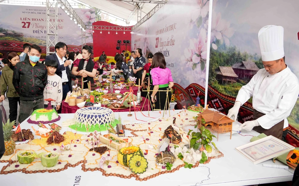 Độc đáo “27 phong vị ẩm thực Điện Biên” - Ảnh 17.