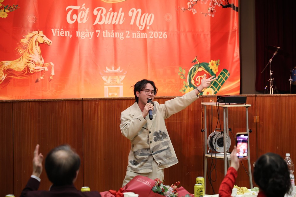 Xuân Bính Ngọ 2026: Hương xuân vẹn nguyên, hồn Việt lan tỏa tại Áo - Ảnh 3.