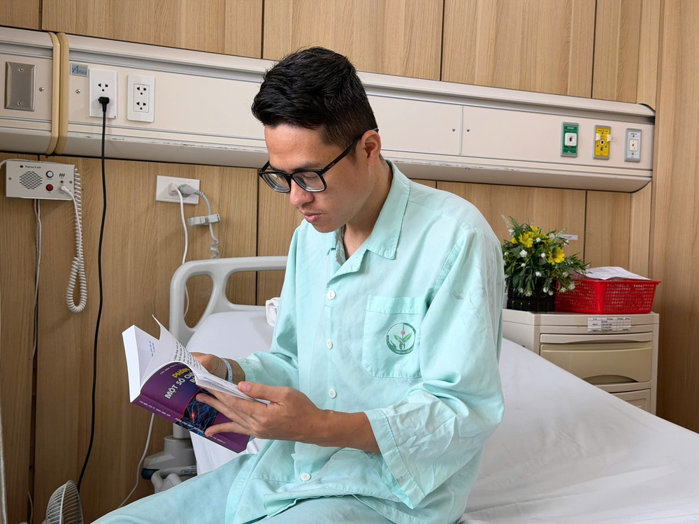 Ghép thận thành công, bác sĩ vùng cao viết tiếp giấc mơ blouse trắng - Ảnh 1.