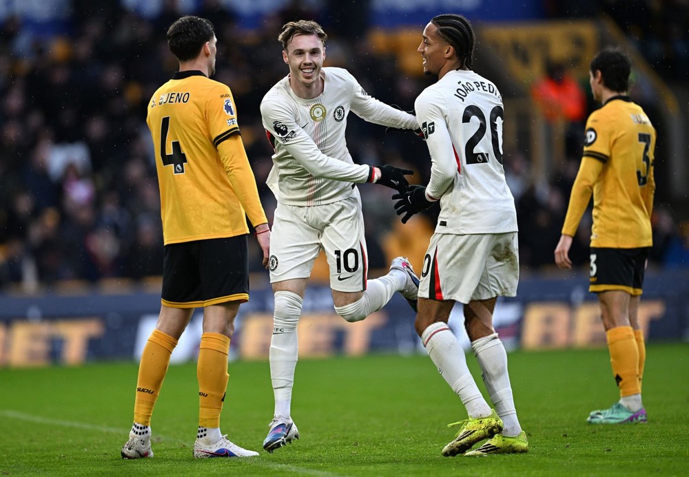 02h30 ngày 11/02, sân Stamford Bridge, Chelsea-Leeds: Bay trên đôi cánh Palmer-Pedro - Ảnh 1.