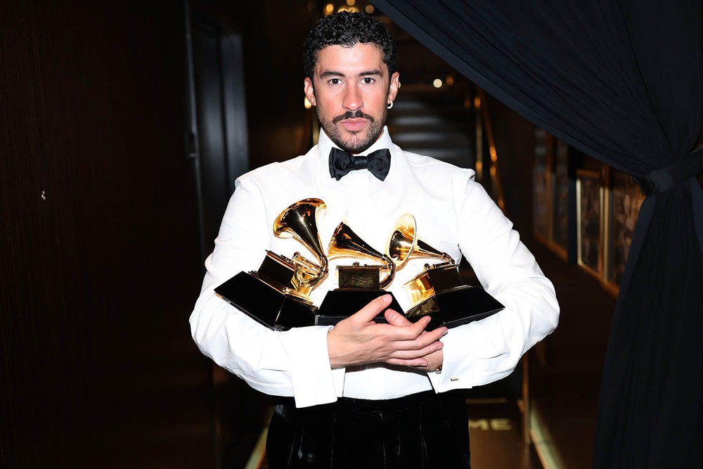 Bad Bunny và khoảnh khắc lịch sử tại Super Bowl 2026 - Ảnh 4.