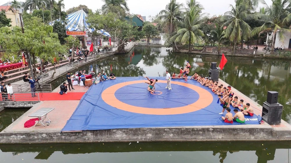 Lễ ra mắt Câu lạc bộ Vật truyền thống thôn Đồng Bảng xã Vật Lại – Đánh thức tinh thần thượng võ, tiếp nối truyền thống quê hương - Ảnh 4.