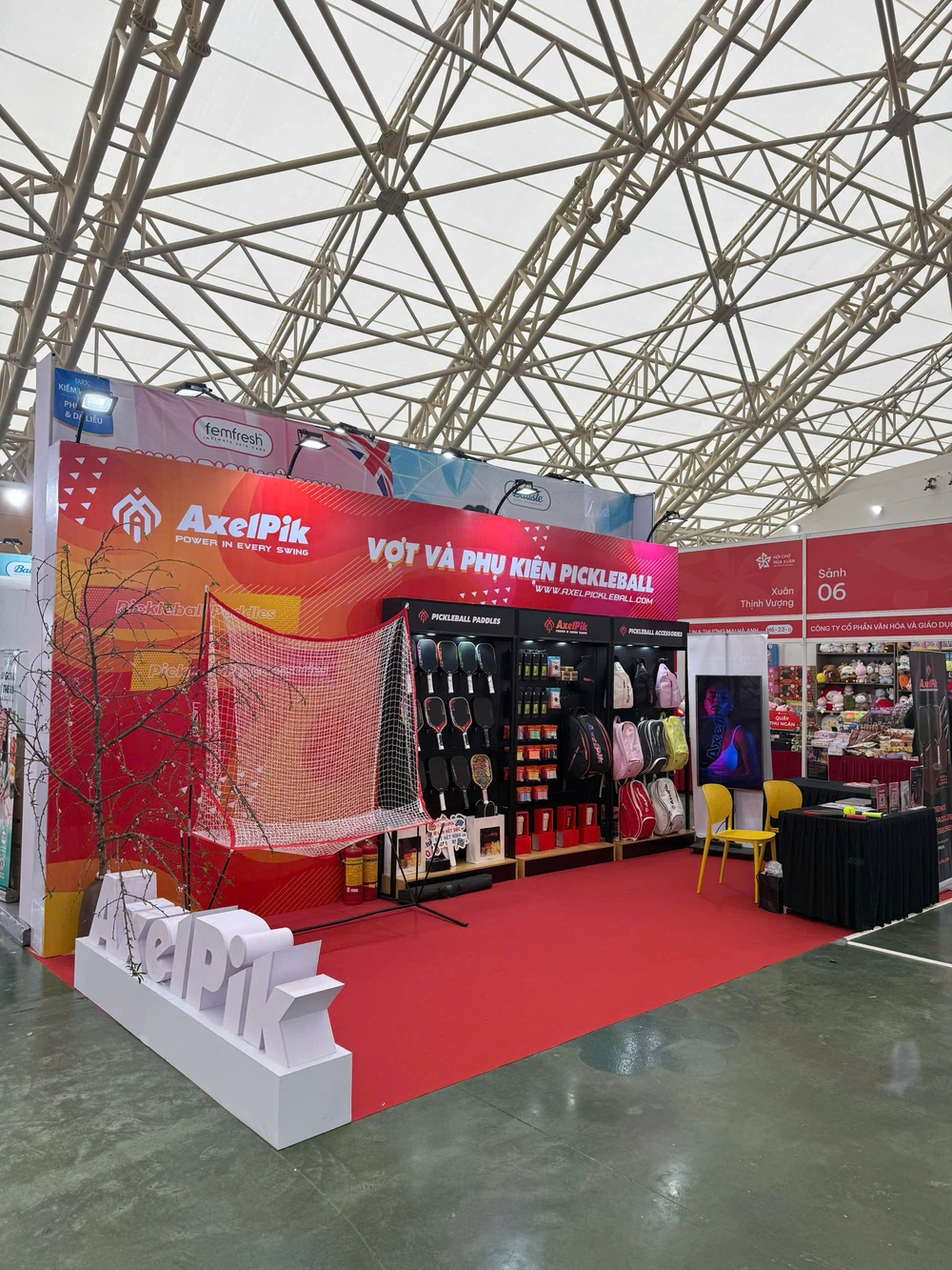 Pickleball 'đổ bộ' Hội chợ Mùa Xuân 2026: Khi thể thao hiện đại hòa nhịp không khí Tết truyền thống - Ảnh 1.