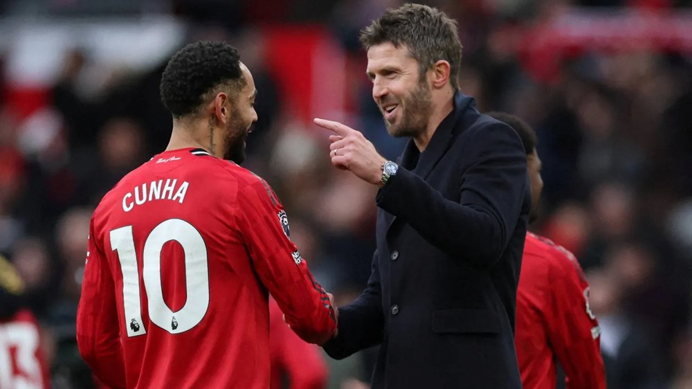 MU thăng hoa, HLV Michael Carrick thừa nhận một điều - Ảnh 1.