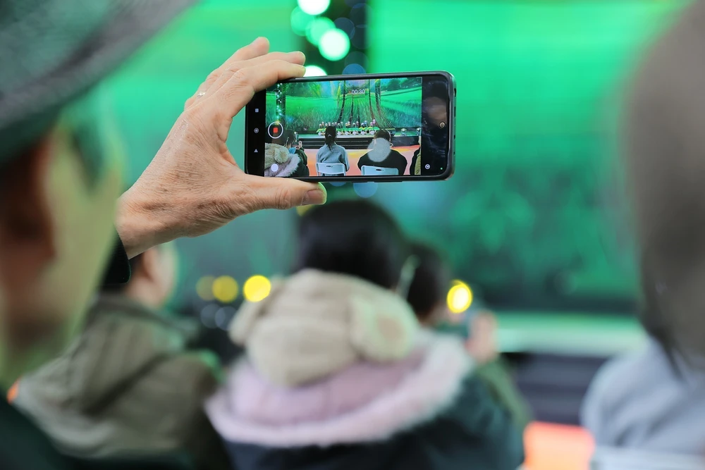 Chương trình "Sắc Xuân Bính Ngọ 2026" được giới trẻ quan tâm tại Hội chợ Mùa Xuân - Ảnh 9.