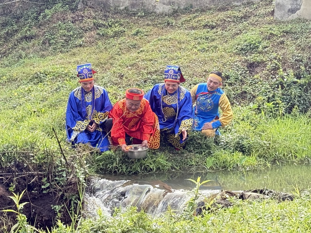 Lễ Thượng nêu, thả cá tại Di sản Thành nhà Hồ thu hút đông du khách - Ảnh 5.