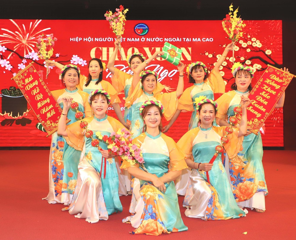 Rộn ràng Xuân quê hương tại Macau (Trung Quốc) - Ảnh 9.