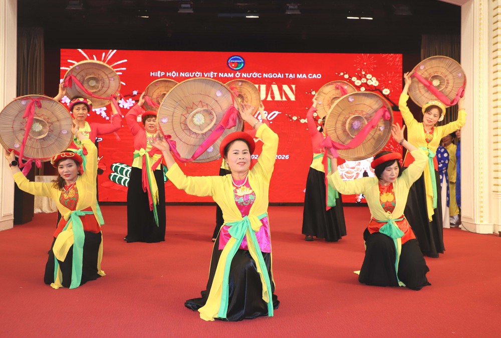 Rộn ràng Xuân quê hương tại Macau (Trung Quốc) - Ảnh 10.