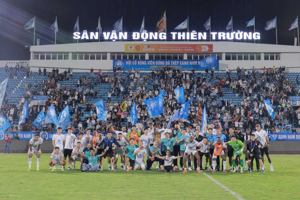 HLV Vũ Hồng Việt nói điều bất ngờ về Xuân Son sau khi dứt 10 trận không thắng - Ảnh 2.