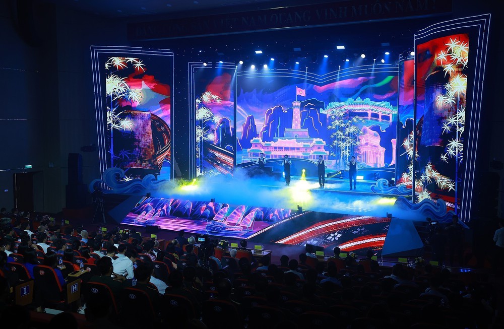 Kỷ niệm 120 năm Ngày sinh Thủ tướng Phạm Văn Đồng: Tấm gương sáng ngời về đạo đức cách mạng, tận tụy với nhân dân - Ảnh 6.