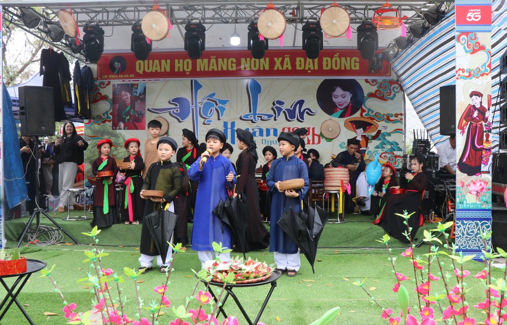 Về hội Lim thỏa nỗi nhớ mong - Ảnh 4.