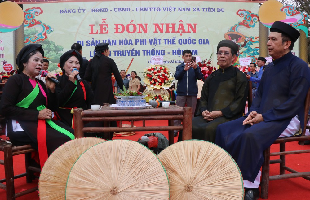 Về hội Lim thỏa nỗi nhớ mong - Ảnh 2.