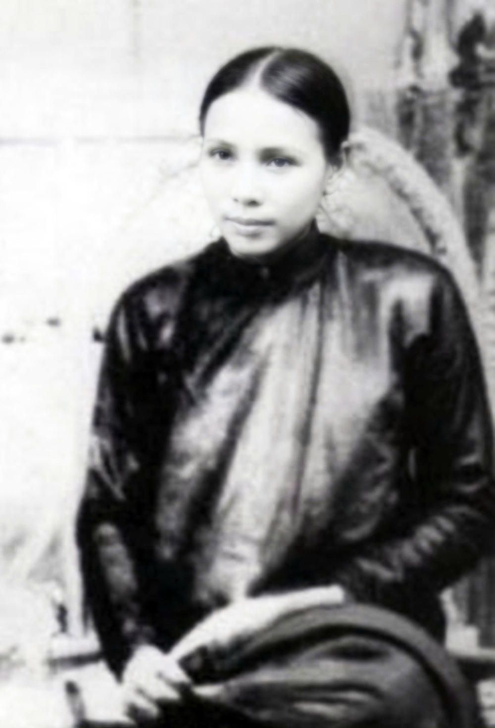 Đạm Phương nữ sử - Người phụ nữ đặc biệt của thế kỷ 20 - Ảnh 1.