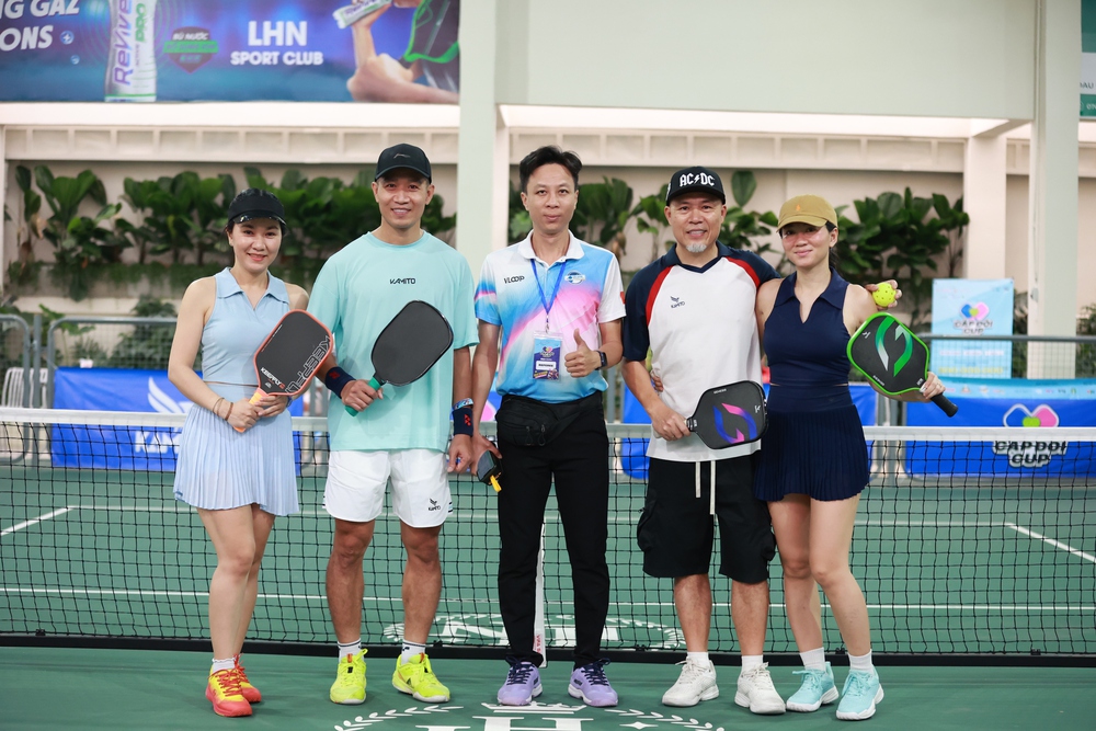 Vợ chồng Lý Hoàng Nam – Phương Trinh vô địch giải Pickleball "Cặp đôi Cúp" mùa 2 - Ảnh 1.