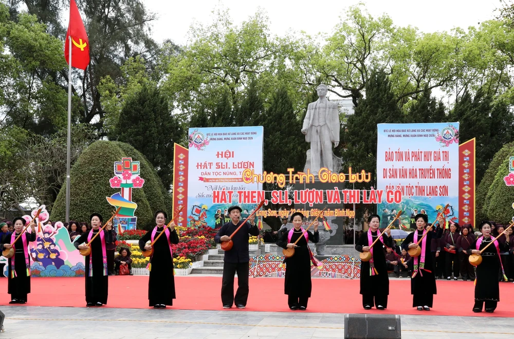 Độc đáo lễ hội tri ân công đức bậc tiền nhân có công bảo vệ, phát triển vùng biên ải - Ảnh 1.