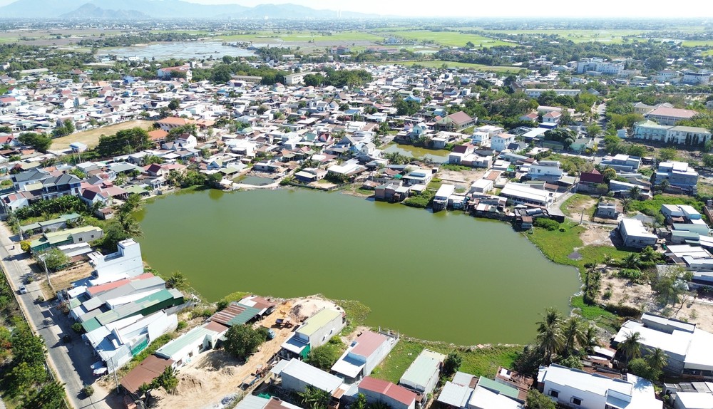 Phát huy giá trị làng nghề Chăm gắn với phát triển du lịch - Ảnh 1.