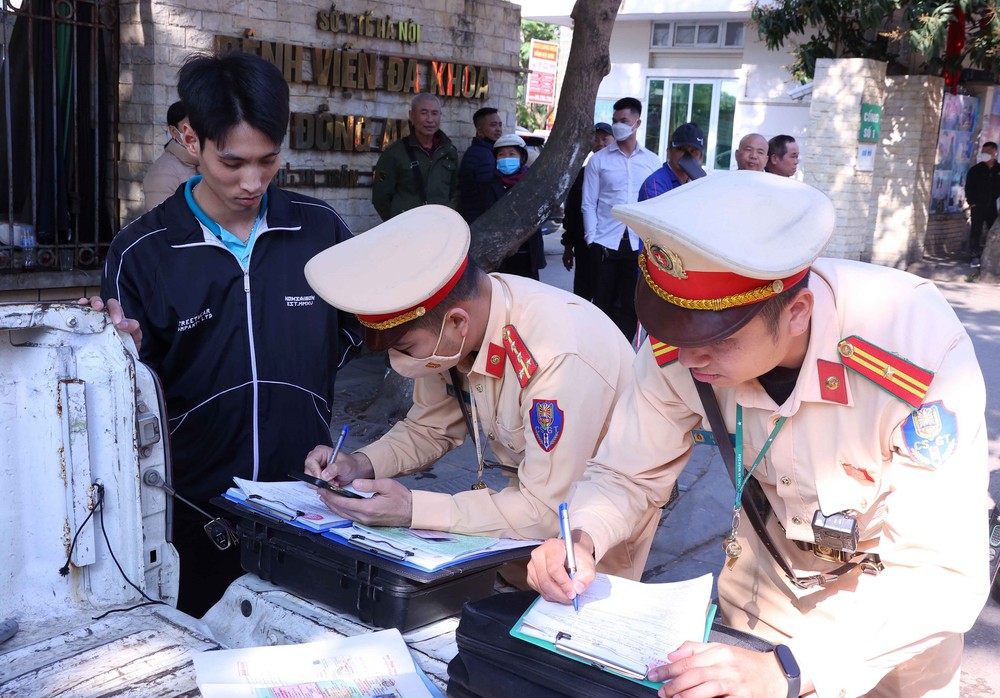Bầu cử Quốc hội và HĐND: Hà Nội triển khai nhiều phương án điều tiết giao thông phù hợp - Ảnh 2.