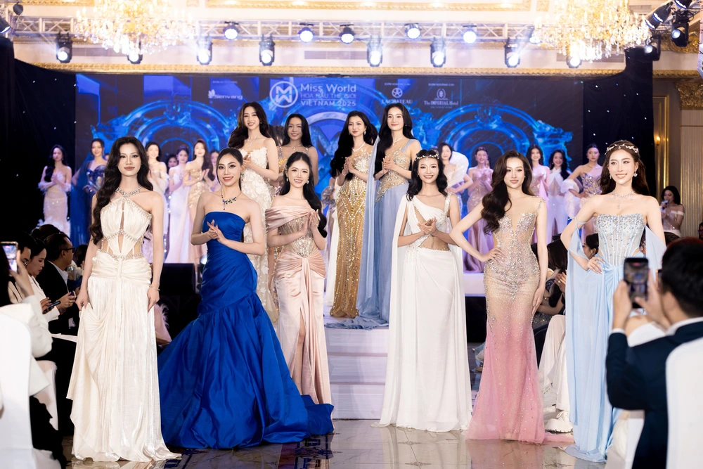 Công bố vương miện, hoa đăng quang Miss World Vietnam 2025 - Ảnh 1.