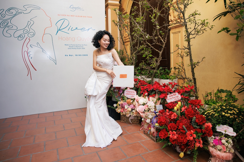 Album 'River' của Hoàng Quyên: Hành trình từ cuốn nhật ký âm nhạc đến dòng chảy hi-end - Ảnh 1.