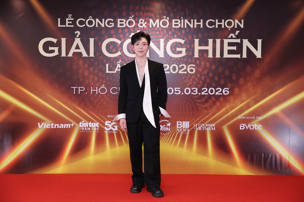 Erik kỳ vọng giành cúp Cống Hiến lần thứ 2 với bản hit 'Dù cho tận thế' - Ảnh 2.