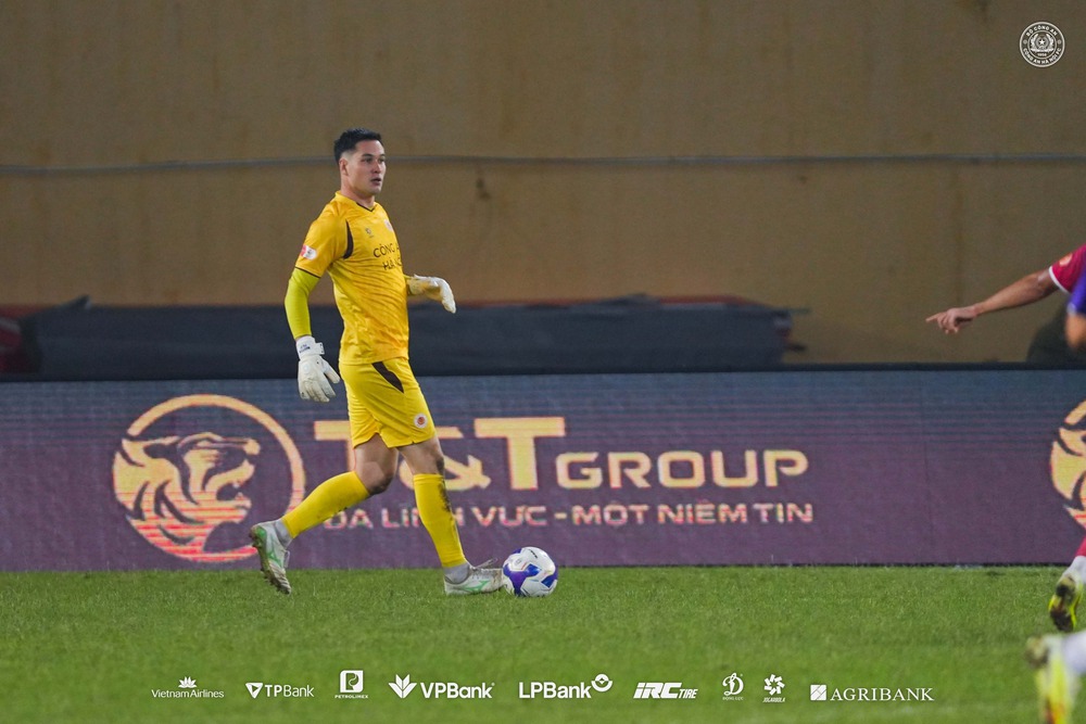 Trong ba thủ môn Việt kiều được triệu tập, trường hợp của Nguyễn Filip vẫn gây tranh cãi không ít