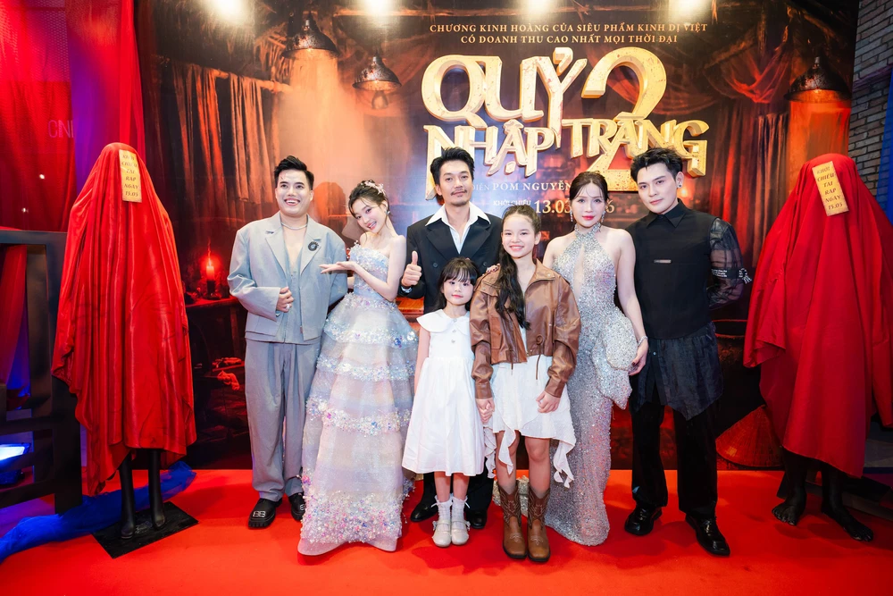 Dàn sao Việt quy tụ thảm đỏ phim "Quỷ nhập tràng" 2 - Ảnh 2.