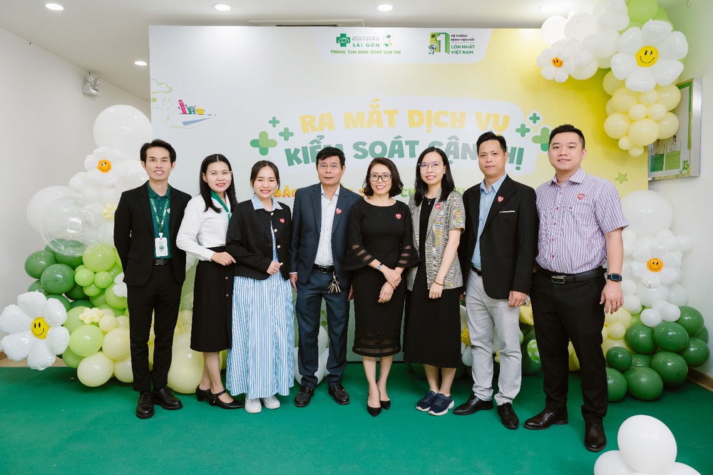 Bệnh viện Mắt Sài Gòn Cần Thơ ra mắt dịch vụ kiểm soát cận thị chuyên biệt dành cho trẻ em - Ảnh 2.