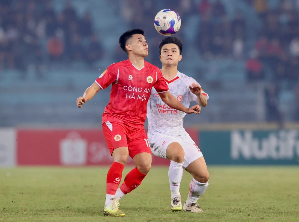 Khi V-League dồn toa - Ảnh 1.